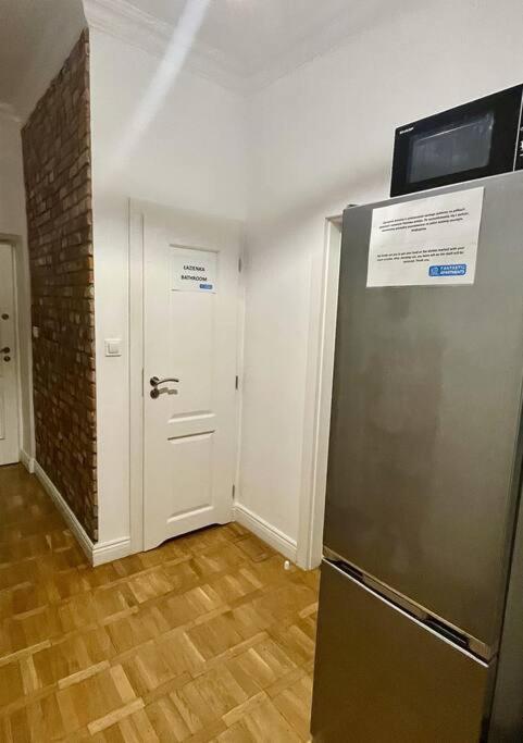 Fantastic Waw - Kp69 Room D Varsovia Exterior foto